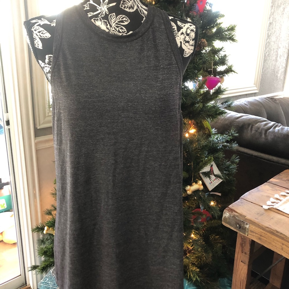 Lululemon athletica tank 12